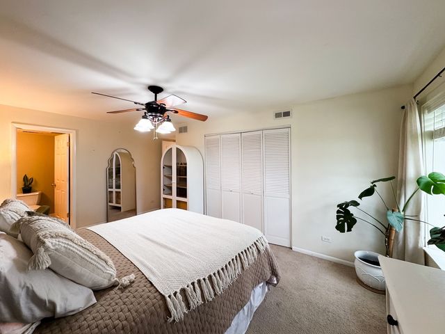 15801 ORLAN BROOK Drive 54, Orland Park, IL 60462