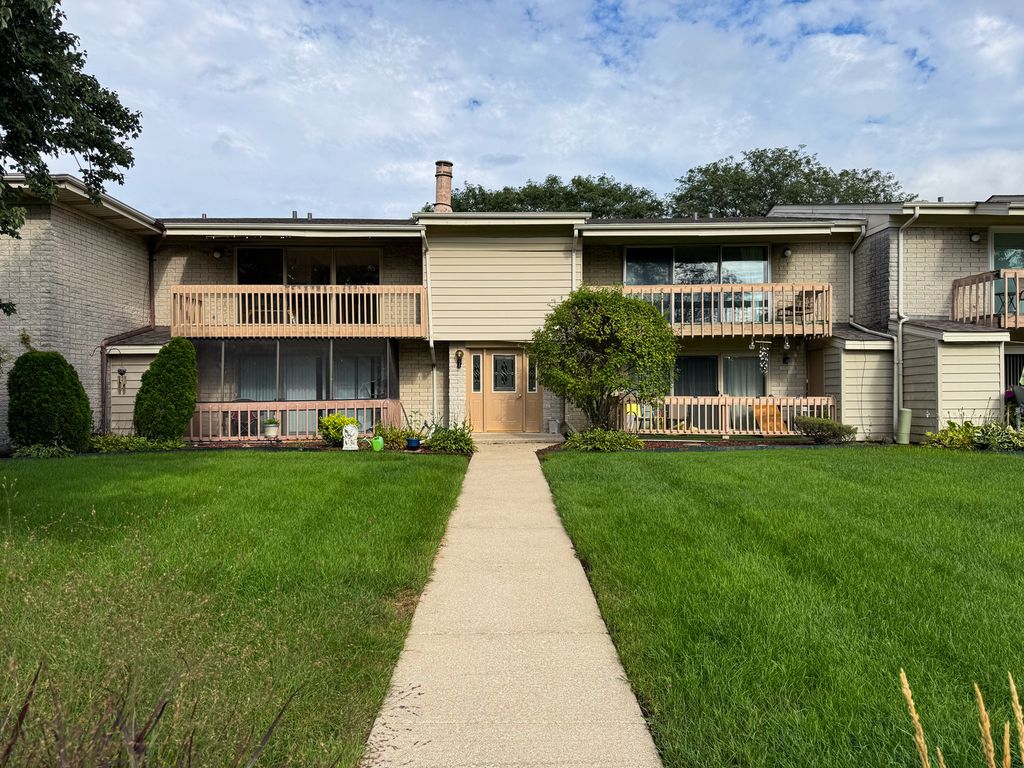 15801 ORLAN BROOK Drive 54, Orland Park, IL 60462