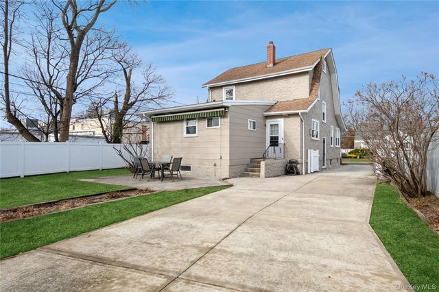 2768 Wilson Avenue, Bellmore, NY 11710