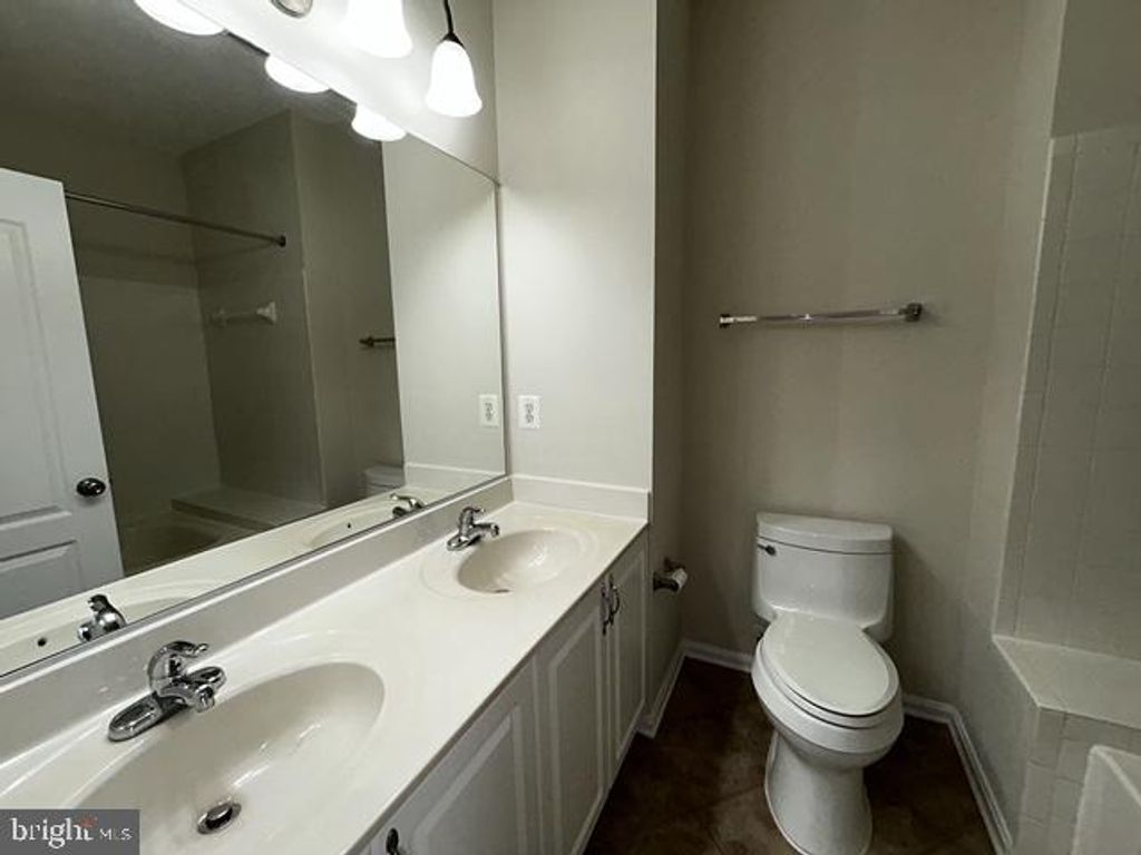 537 ENSEMBLE CT #537, Hunt Valley, MD 21030