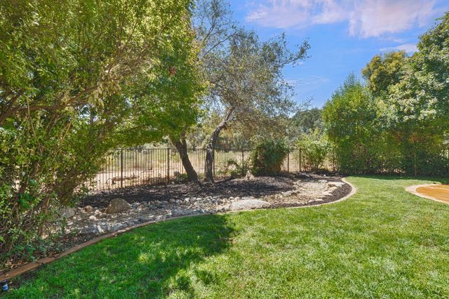 6151 Lockridge Dr, Granite Bay, CA 95746