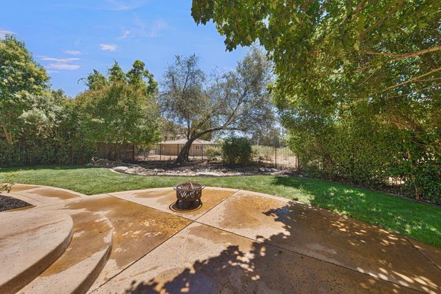 6151 Lockridge Dr, Granite Bay, CA 95746