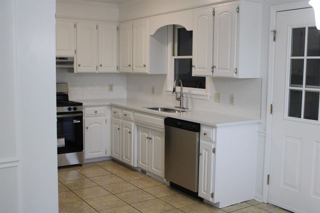 1059 Otts Shoals, Roebuck, SC 29376