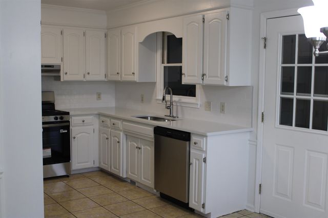1059 Otts Shoals, Roebuck, SC 29376