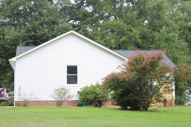 1059 Otts Shoals, Roebuck, SC 29376