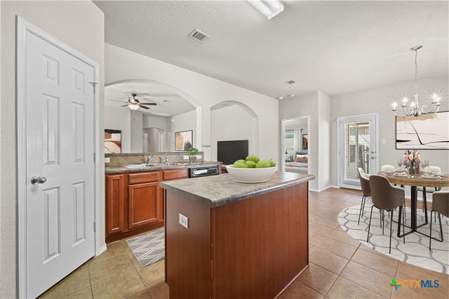201 Wisteria Way, San Marcos, TX 78666