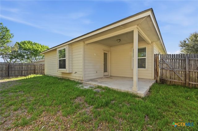 201 Wisteria Way, San Marcos, TX 78666