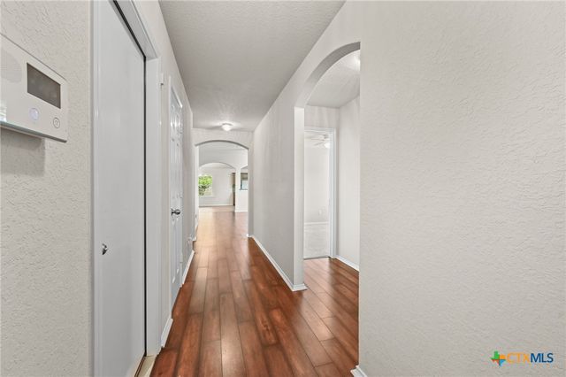 201 Wisteria Way, San Marcos, TX 78666