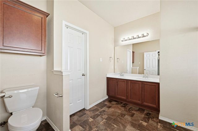 201 Wisteria Way, San Marcos, TX 78666