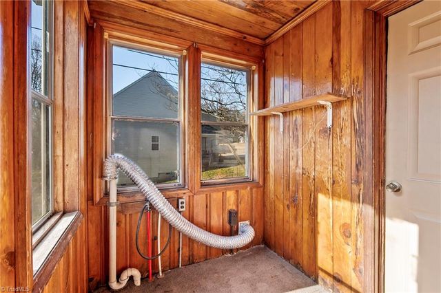 3624 Yadkinville Road, Winston-salem, NC 27106