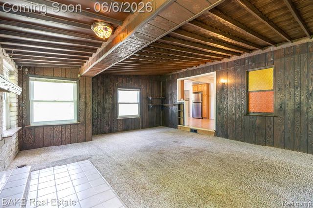 10195 Stark Road, Livonia, MI 48150