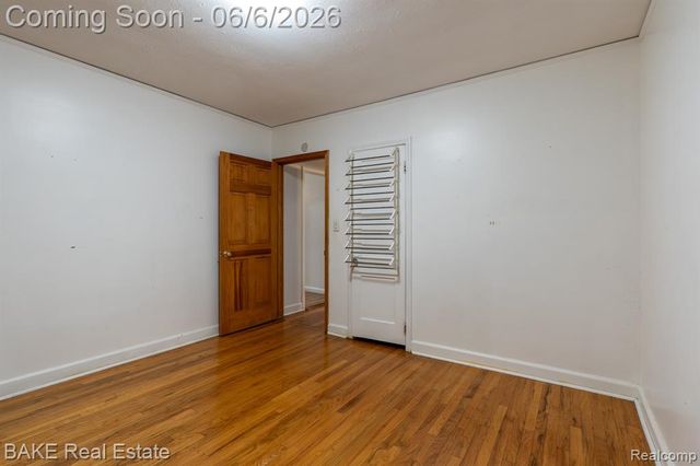 10195 Stark Road, Livonia, MI 48150
