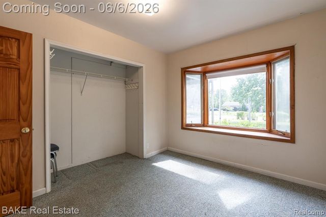 10195 Stark Road, Livonia, MI 48150