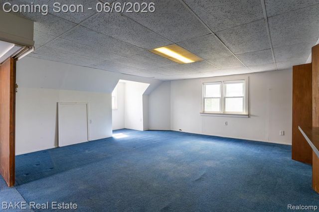 10195 Stark Road, Livonia, MI 48150