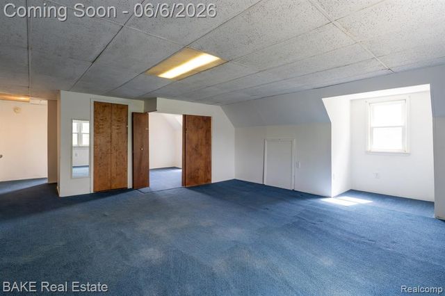 10195 Stark Road, Livonia, MI 48150
