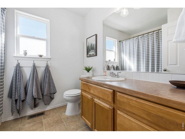 2558 Palmer Ave, Mead, CO 80542