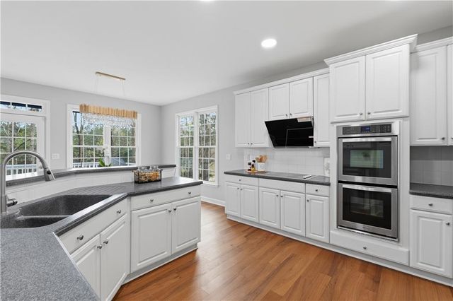 6455 Rutherford Place, Suwanee, GA 30024