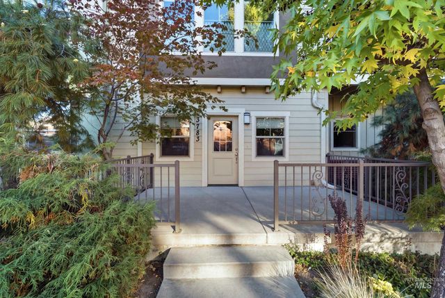 3783 N Woody Ln, Boise, ID 83703 property photo