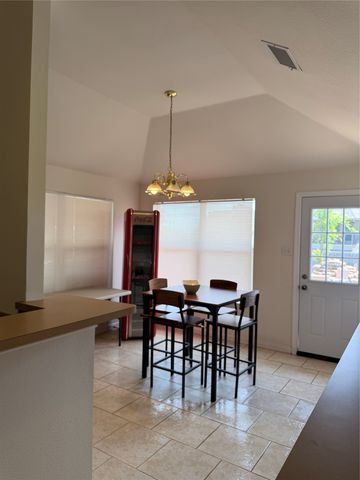 1201 Vistawood Drive, Mansfield, TX 76063