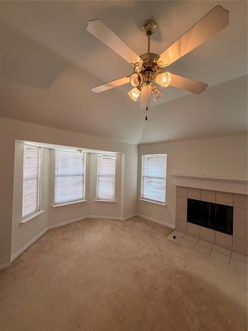 1201 Vistawood Drive, Mansfield, TX 76063