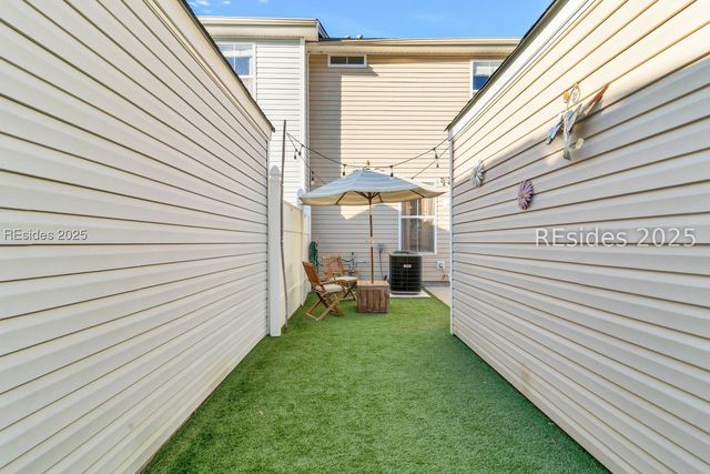 41 8th Ave, Bluffton, SC 29910