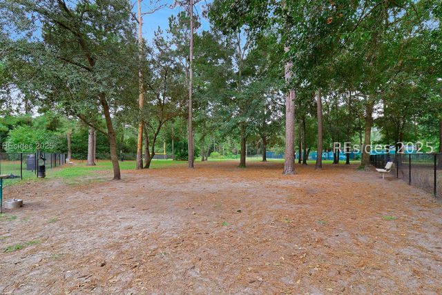 41 8th Ave, Bluffton, SC 29910