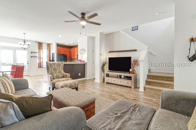 41 8th Ave, Bluffton, SC 29910