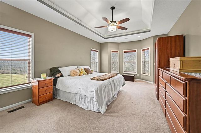 15423 N Mount Olivet Road, Smithville, MO 64089