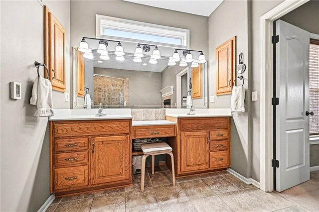 15423 N Mount Olivet Road, Smithville, MO 64089