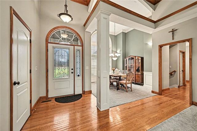 15423 N Mount Olivet Road, Smithville, MO 64089