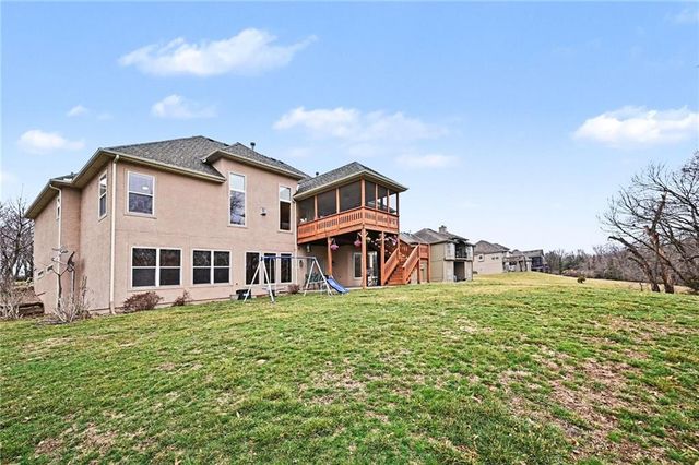 15423 N Mount Olivet Road, Smithville, MO 64089
