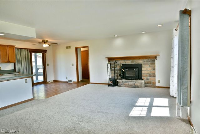 6525 Duck Creek Road, Berlin Center, OH 44401