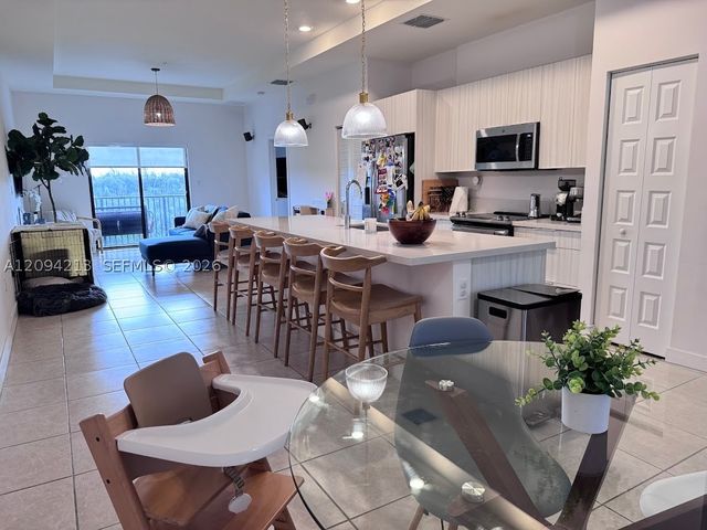 8015 NW 104th Ave 38, Doral, FL 33178