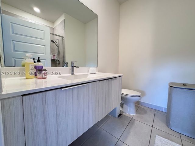 8015 NW 104th Ave 38, Doral, FL 33178