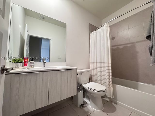 8015 NW 104th Ave 38, Doral, FL 33178