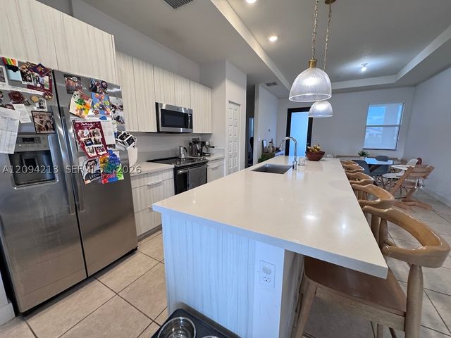 8015 NW 104th Ave 38, Doral, FL 33178