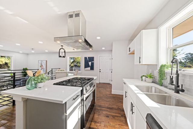 4407 Alamosa Drive, Dallas, TX 75232