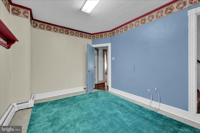 147 WALNUT ST, Mohnton, PA 19540