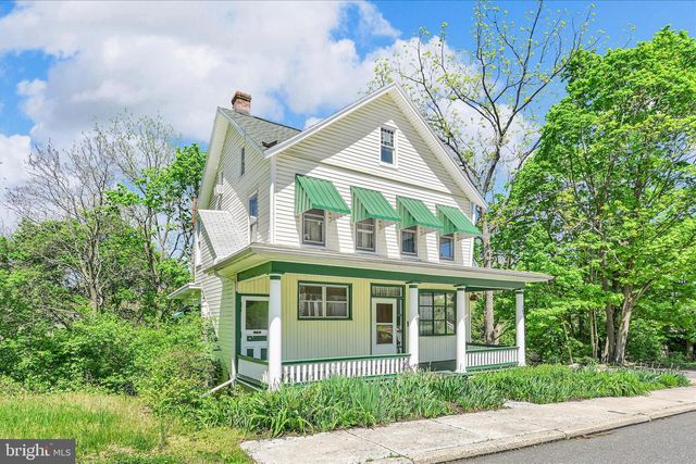 147 WALNUT ST, Mohnton, PA 19540