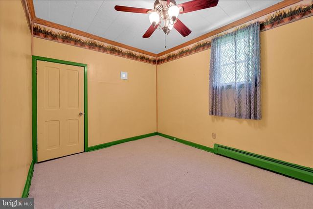 147 WALNUT ST, Mohnton, PA 19540