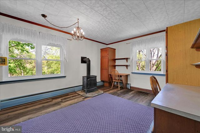 147 WALNUT ST, Mohnton, PA 19540