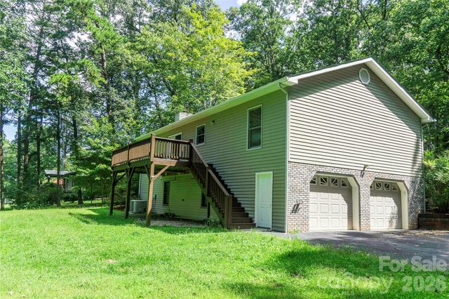 15 Pete Luther Road, Candler, NC 28715