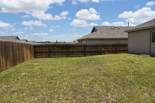348 Dry Canyon Way, Fort Worth, TX 76052