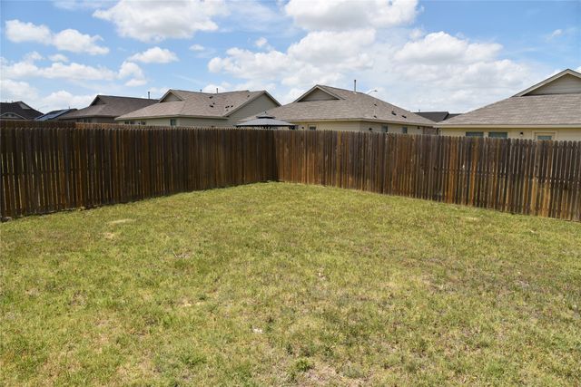 348 Dry Canyon Way, Fort Worth, TX 76052