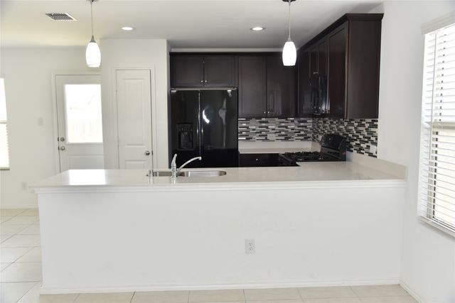 348 Dry Canyon Way, Fort Worth, TX 76052