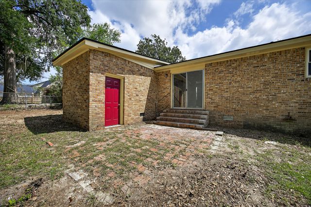 1611 Sunset Street, Orangeburg, SC 29115