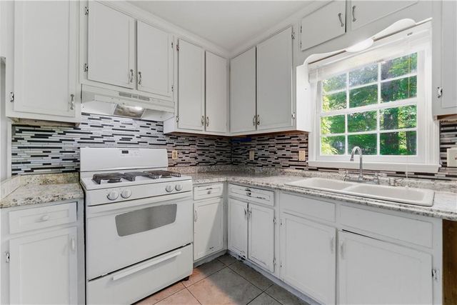 165 Coventry Place, Marietta, GA 30064