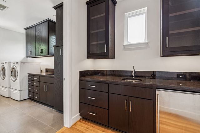 6007 Club Oaks Drive, Dallas, TX 75248