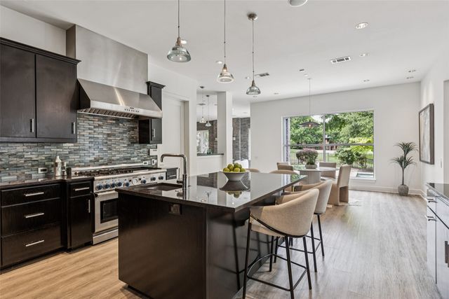 6007 Club Oaks Drive, Dallas, TX 75248