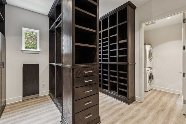 6007 Club Oaks Drive, Dallas, TX 75248